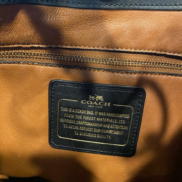 Black leather Coach Purse - Picture 5 of 5